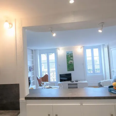 La Place Gourmande Mâcon Extérieur photo