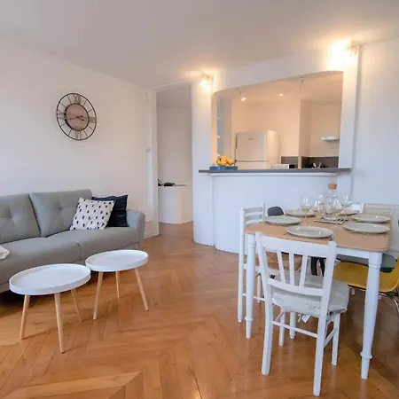 La Place Gourmande Mâcon Extérieur photo