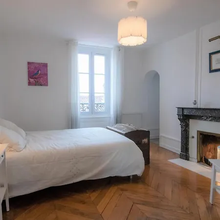 La Place Gourmande Mâcon Extérieur photo